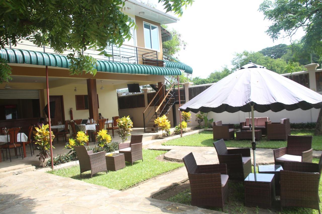 Kays Lodge Dar es Salaam Exterior foto
